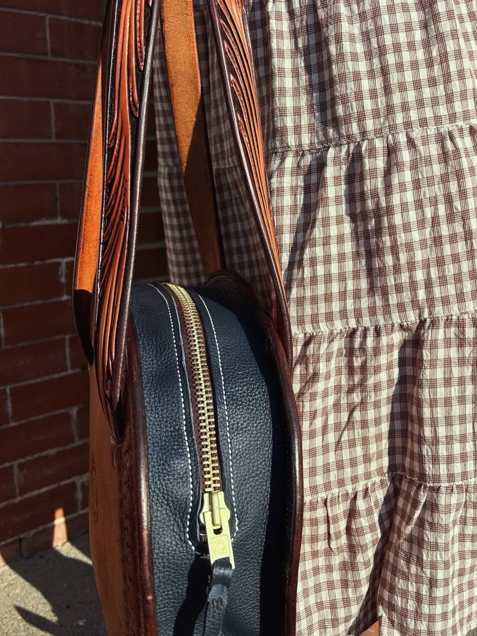 Canteen Purse